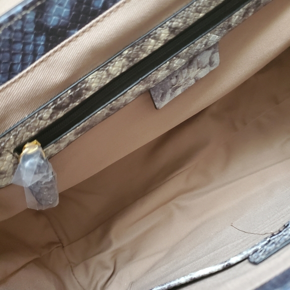 Gili Exotic Python snake print genuine leather handle, shoulder bag WOMEN'S - Picture 11 of 16